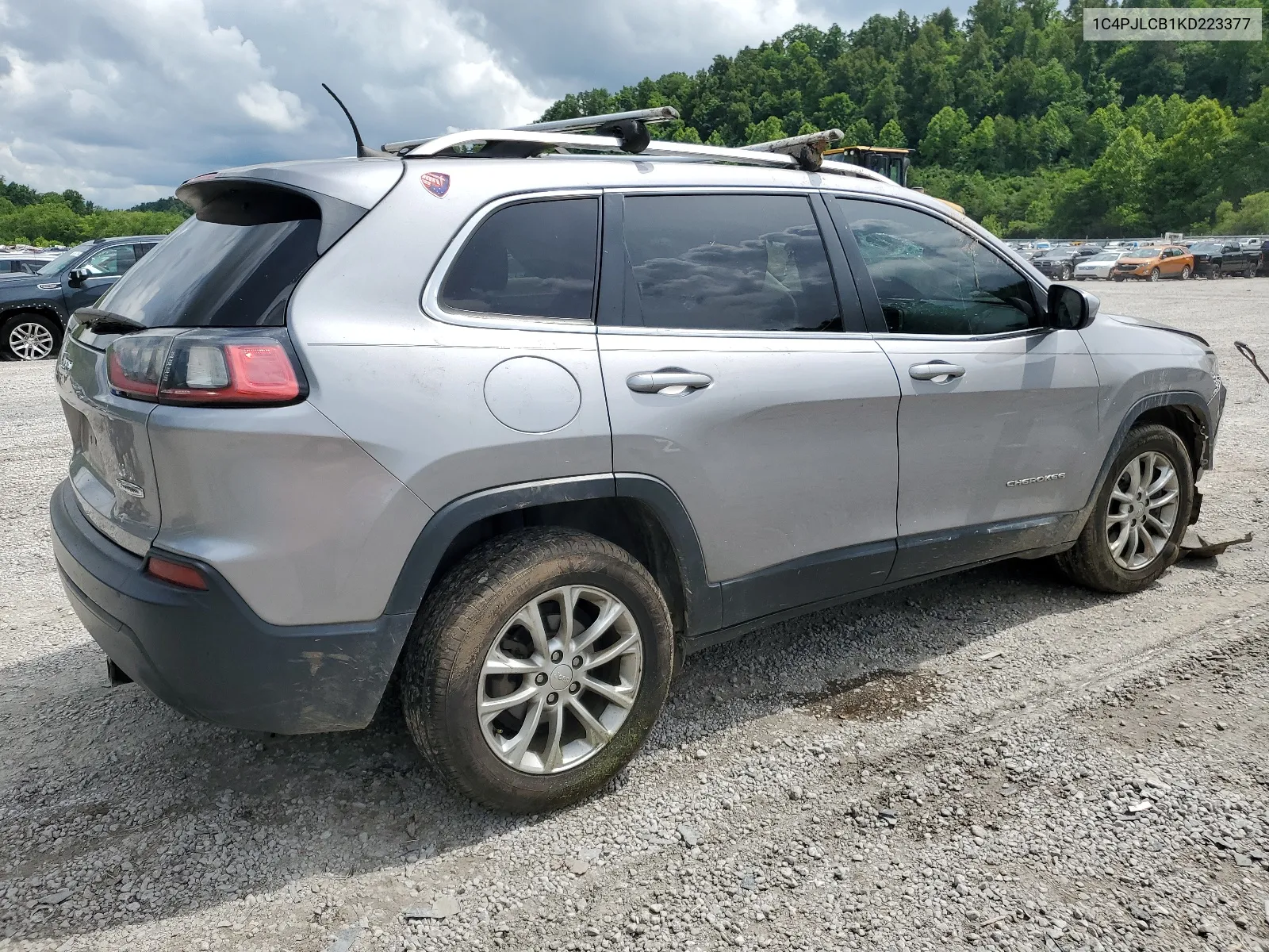 2019 Jeep Cherokee Latitude VIN: 1C4PJLCB1KD223377 Lot: 57430714