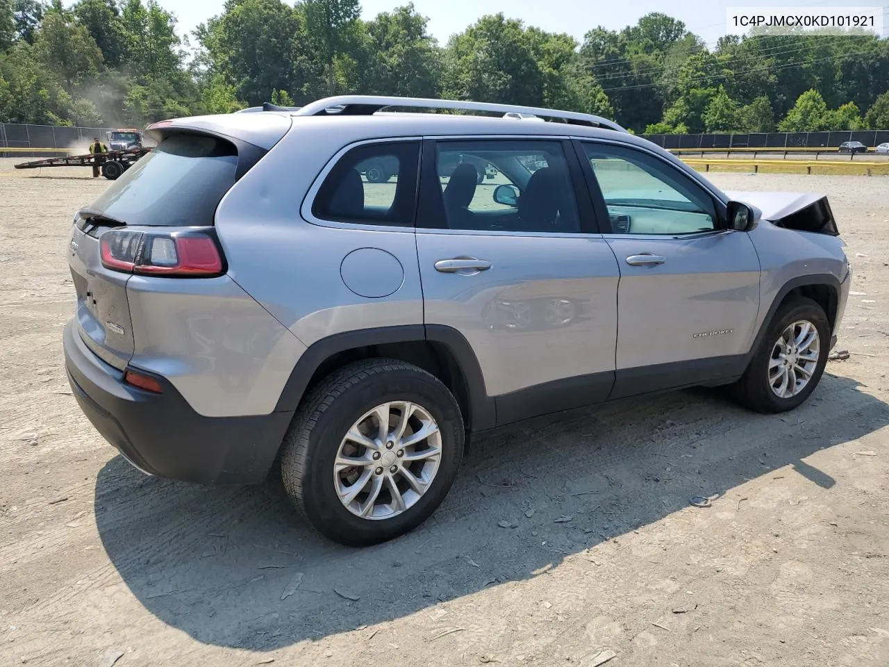 1C4PJMCX0KD101921 2019 Jeep Cherokee Latitude