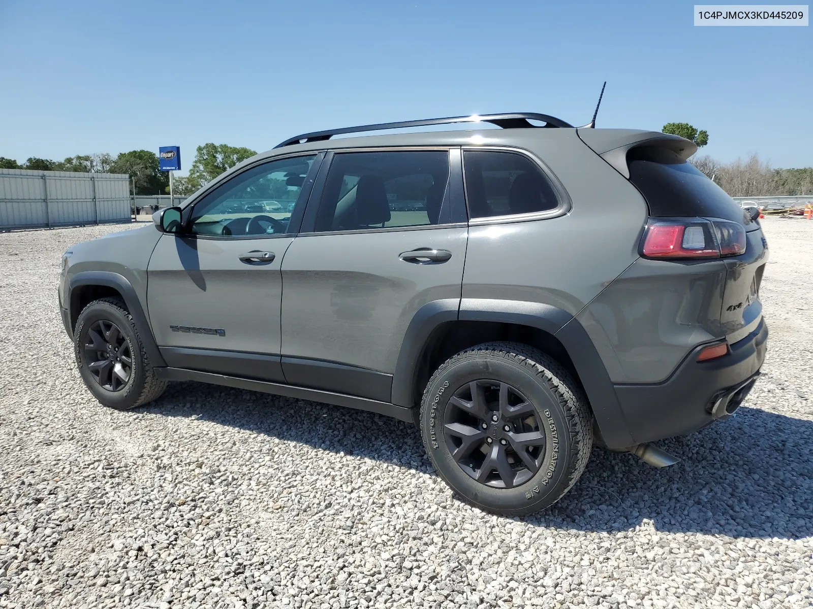 2019 Jeep Cherokee Latitude VIN: 1C4PJMCX3KD445209 Lot: 58849014