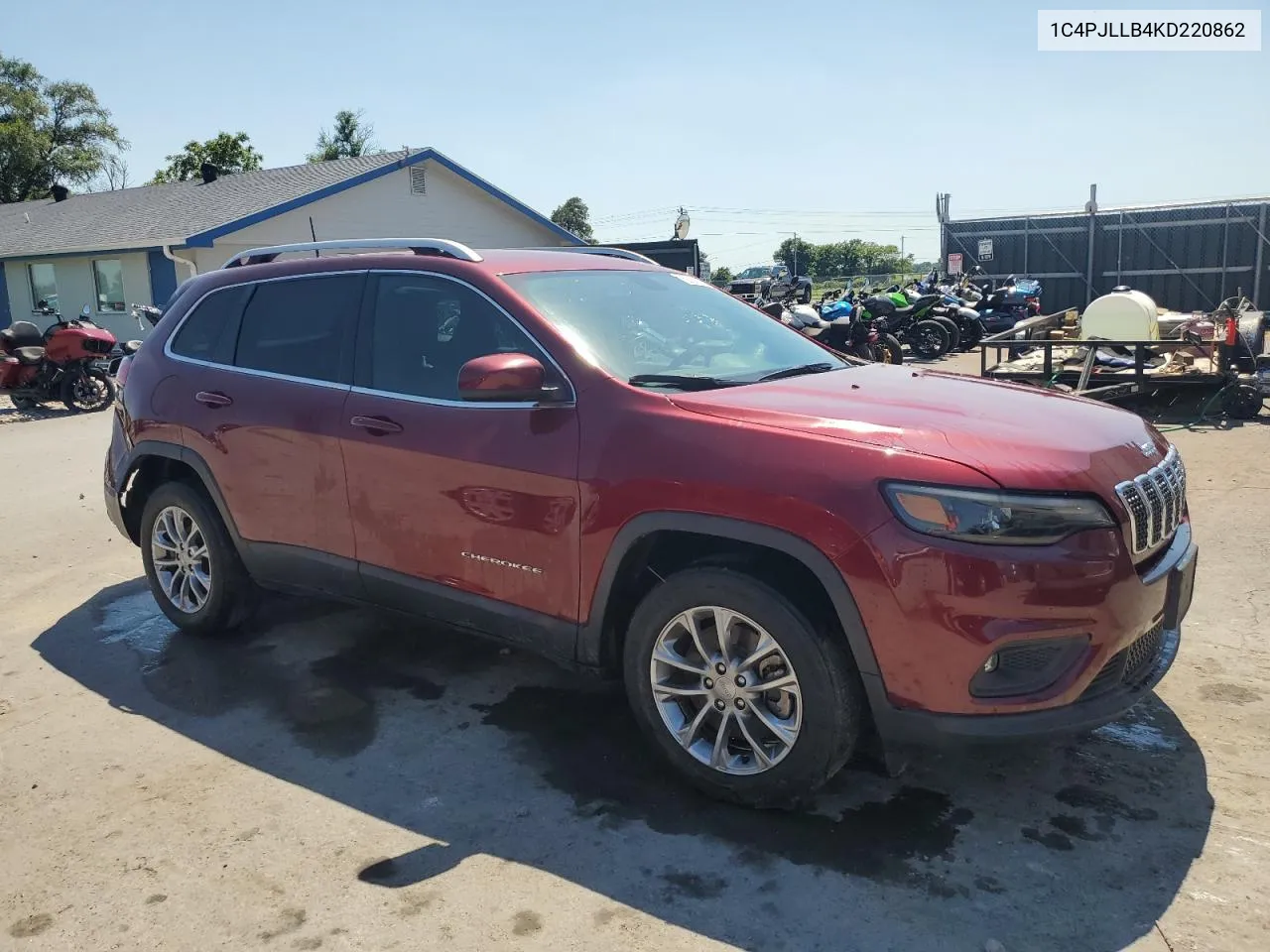 2019 Jeep Cherokee Latitude Plus VIN: 1C4PJLLB4KD220862 Lot: 58870134