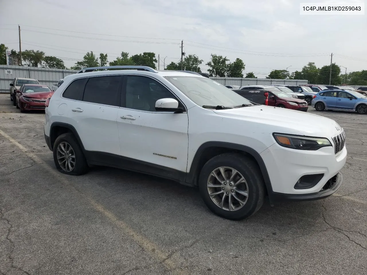 2019 Jeep Cherokee Latitude Plus VIN: 1C4PJMLB1KD259043 Lot: 59249584