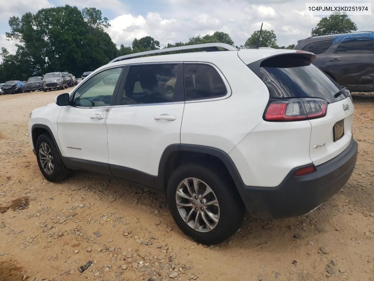 2019 Jeep Cherokee Latitude Plus VIN: 1C4PJMLX3KD251974 Lot: 59764694