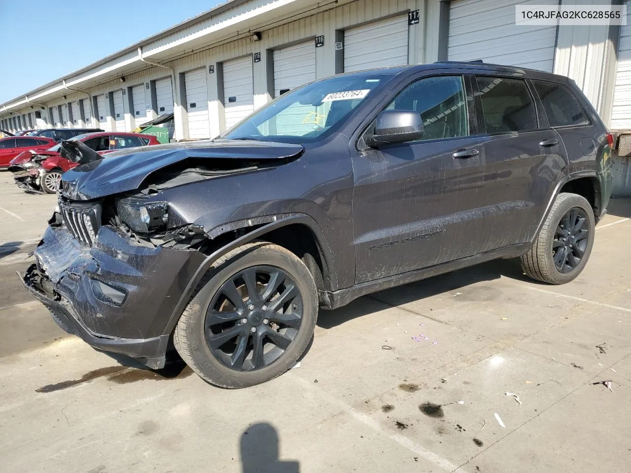 1C4RJFAG2KC628565 2019 Jeep Grand Cherokee Laredo