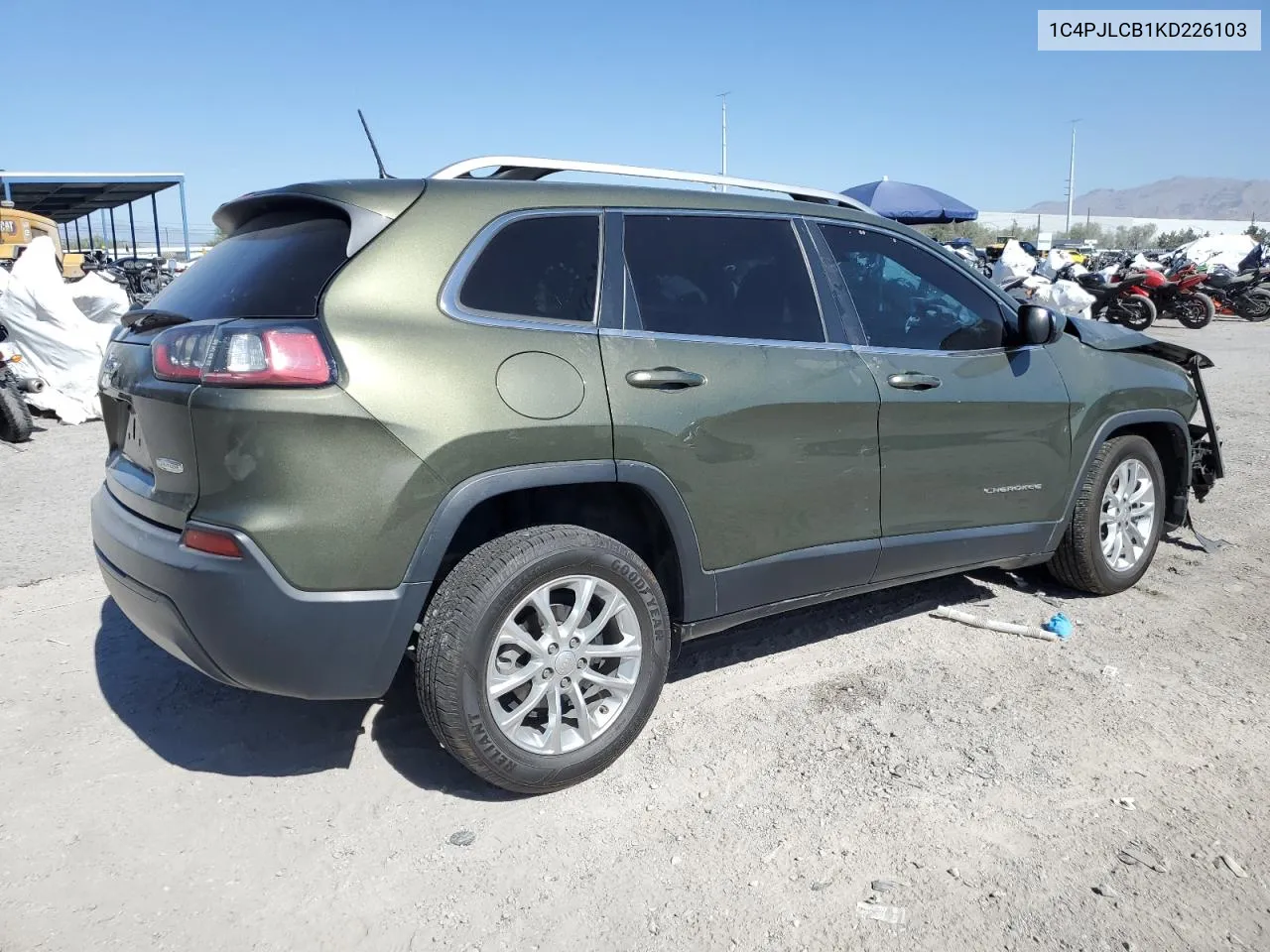 1C4PJLCB1KD226103 2019 Jeep Cherokee Latitude