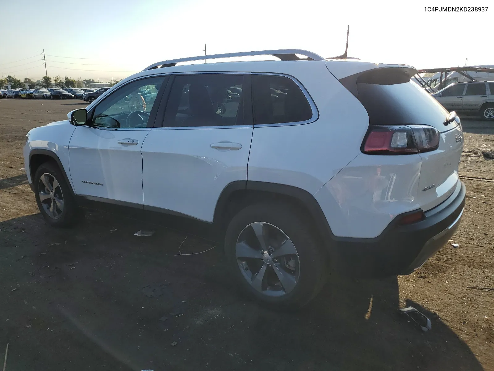 2019 Jeep Cherokee Limited VIN: 1C4PJMDN2KD238937 Lot: 62751064