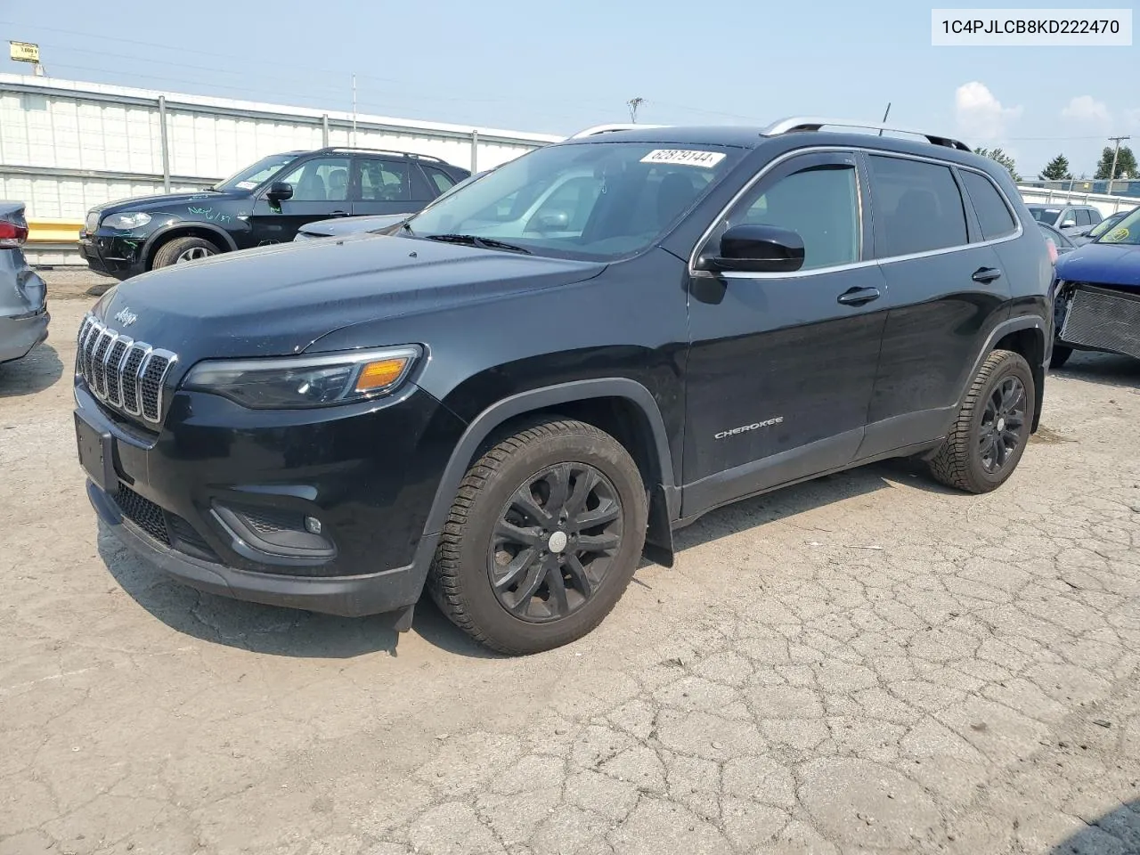 2019 Jeep Cherokee Latitude VIN: 1C4PJLCB8KD222470 Lot: 62879144