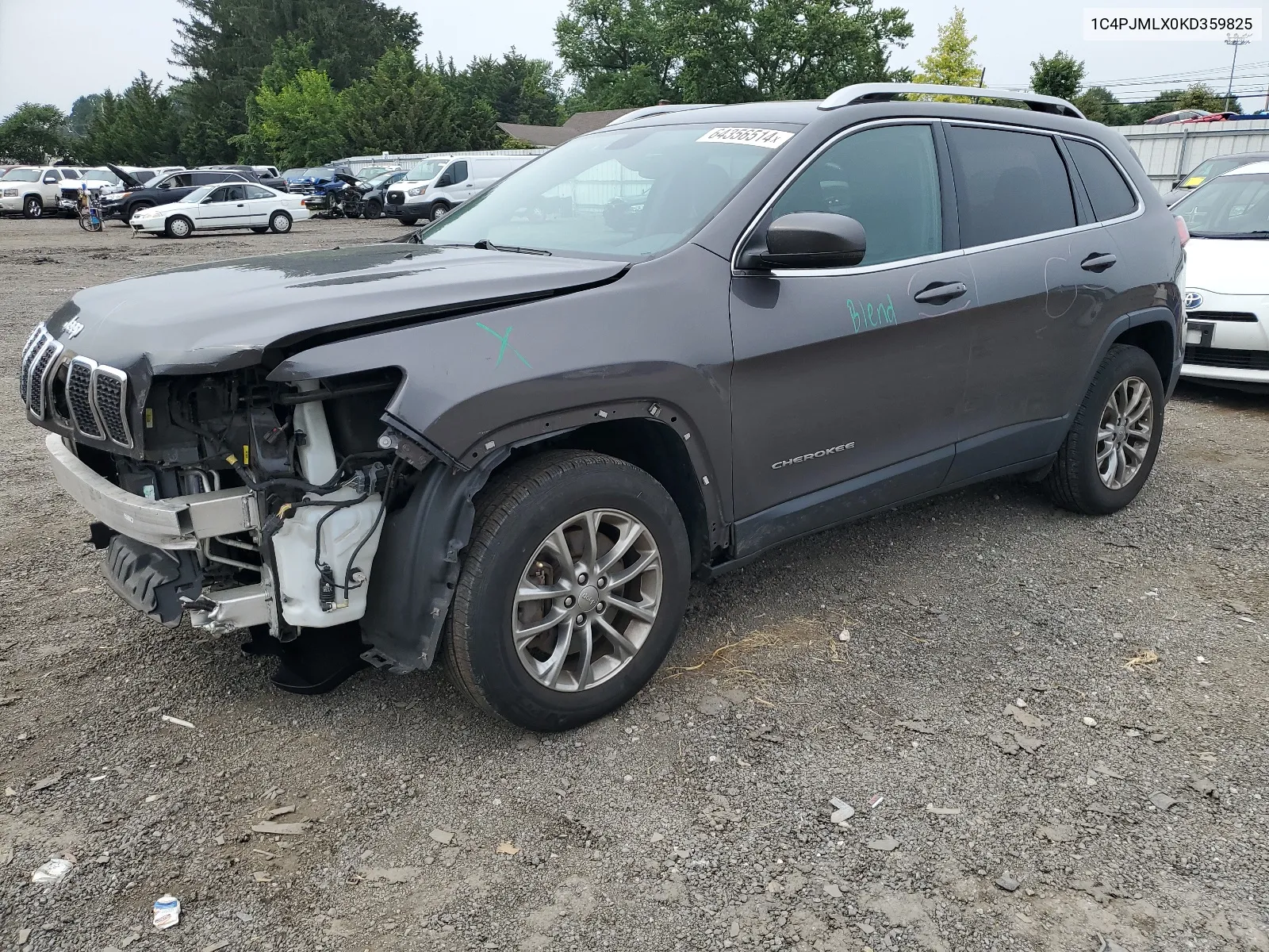 2019 Jeep Cherokee Latitude Plus VIN: 1C4PJMLX0KD359825 Lot: 64356514