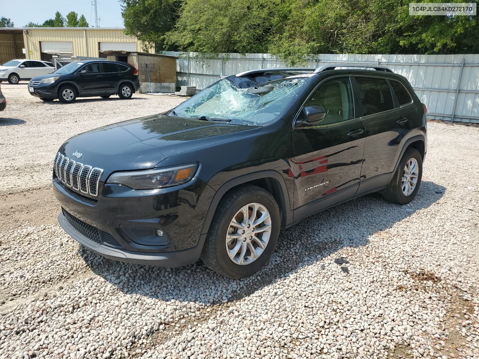 1C4PJLCB4KD272170 2019 Jeep Cherokee Latitude