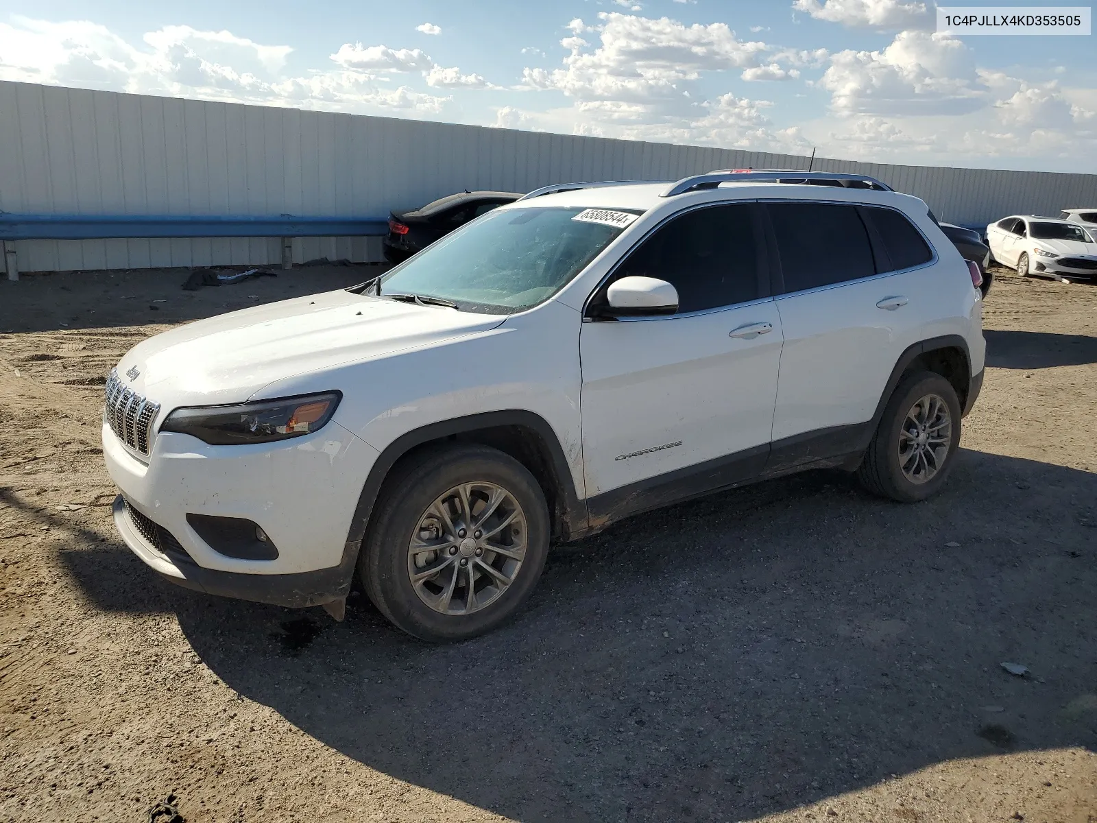 2019 Jeep Cherokee Latitude Plus VIN: 1C4PJLLX4KD353505 Lot: 65808544