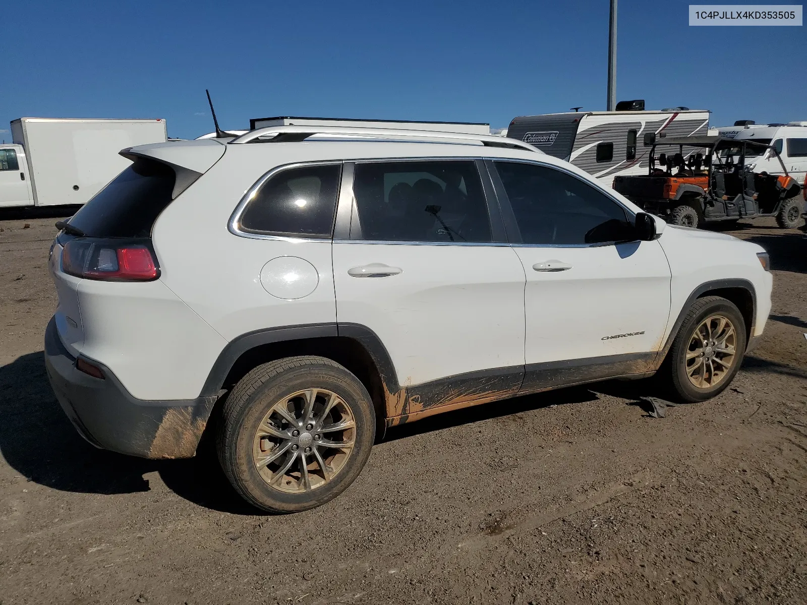 2019 Jeep Cherokee Latitude Plus VIN: 1C4PJLLX4KD353505 Lot: 65808544