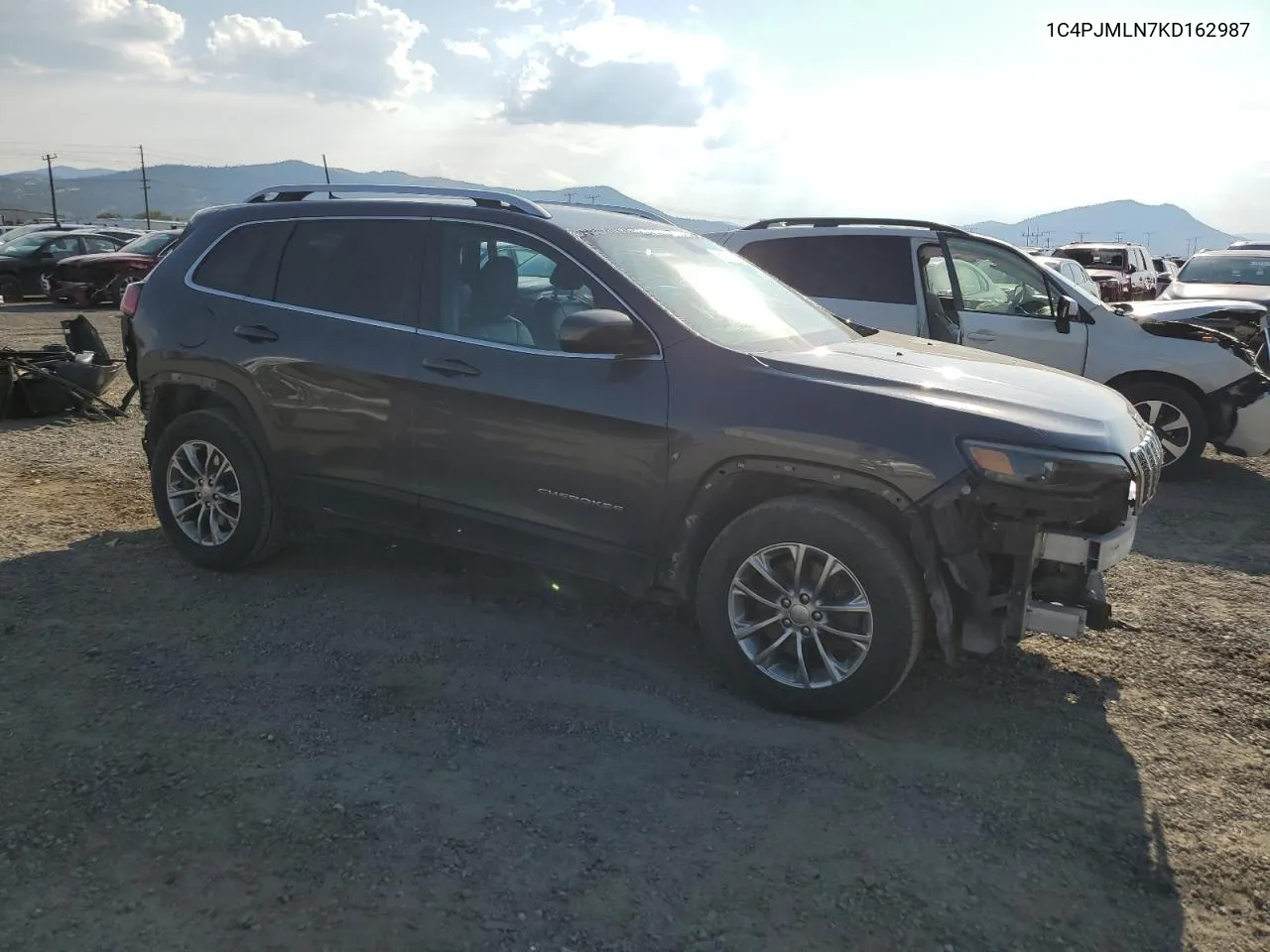 2019 Jeep Cherokee Latitude Plus VIN: 1C4PJMLN7KD162987 Lot: 66190524