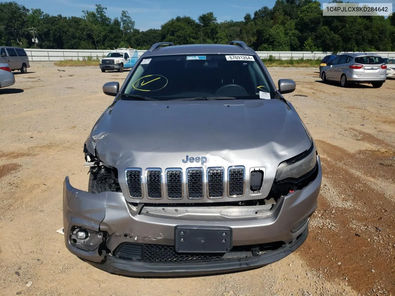 2019 Jeep Cherokee Latitude VIN: 1C4PJLCX8KD284642 Lot: 67691264