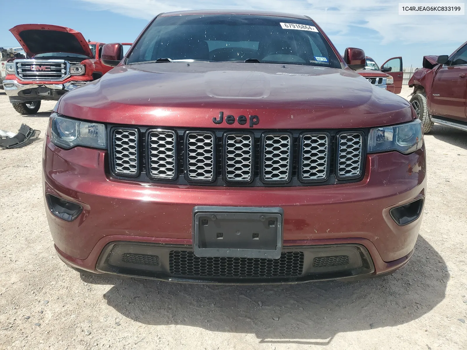 1C4RJEAG6KC833199 2019 Jeep Grand Cherokee Laredo