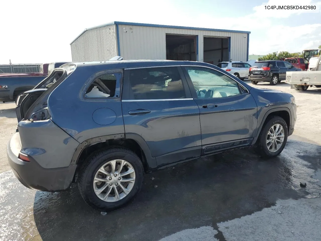 2019 Jeep Cherokee Latitude VIN: 1C4PJMCB5KD442980 Lot: 68023914