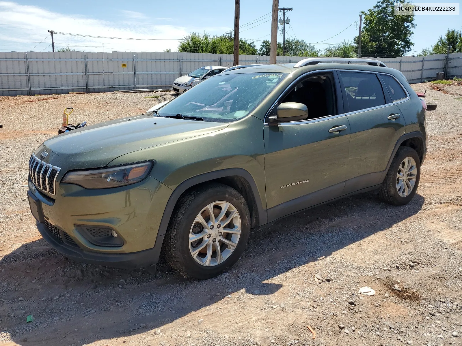 2019 Jeep Cherokee Latitude VIN: 1C4PJLCB4KD222238 Lot: 68056464