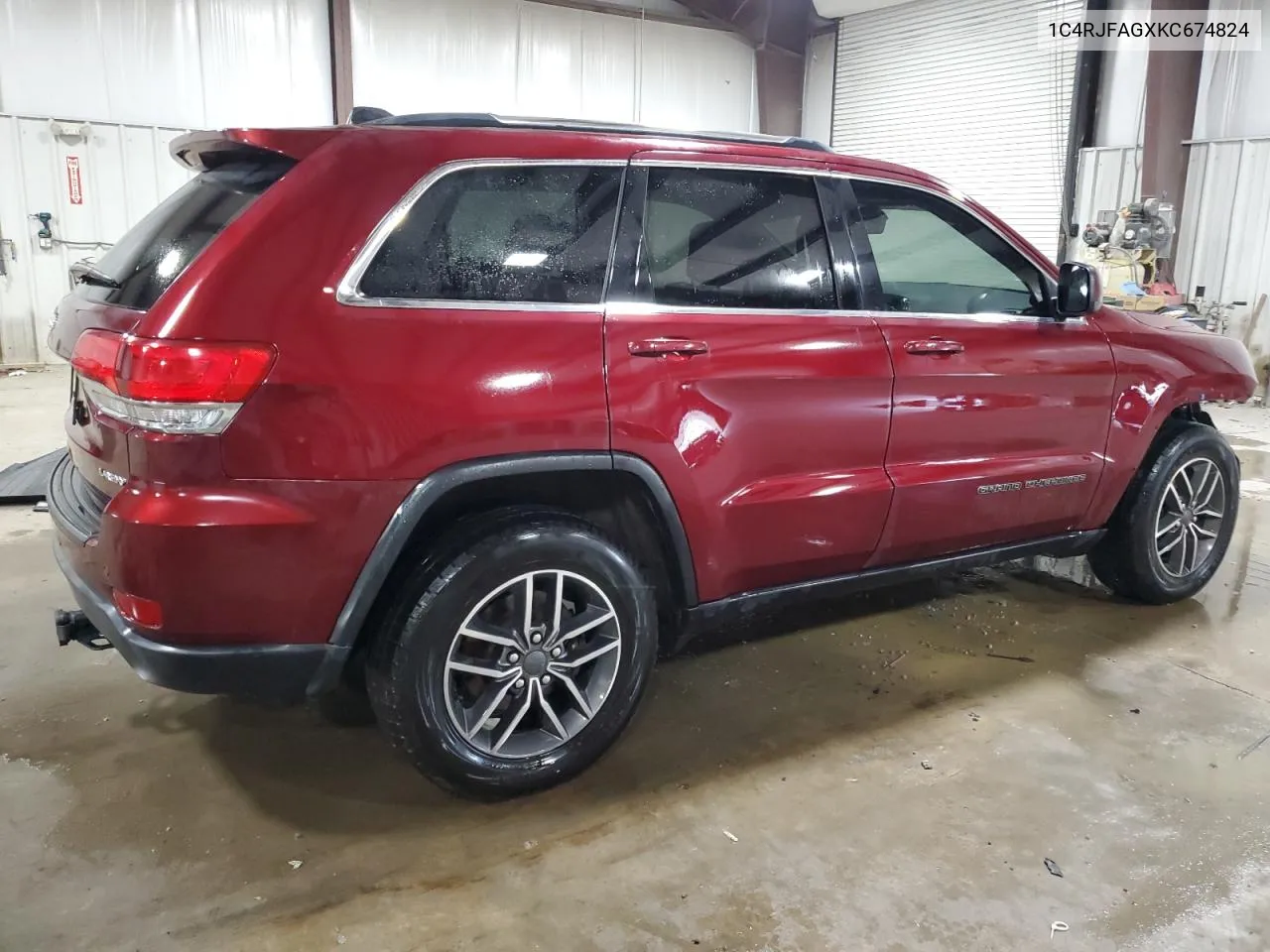 2019 Jeep Grand Cherokee Laredo VIN: 1C4RJFAGXKC674824 Lot: 68144444