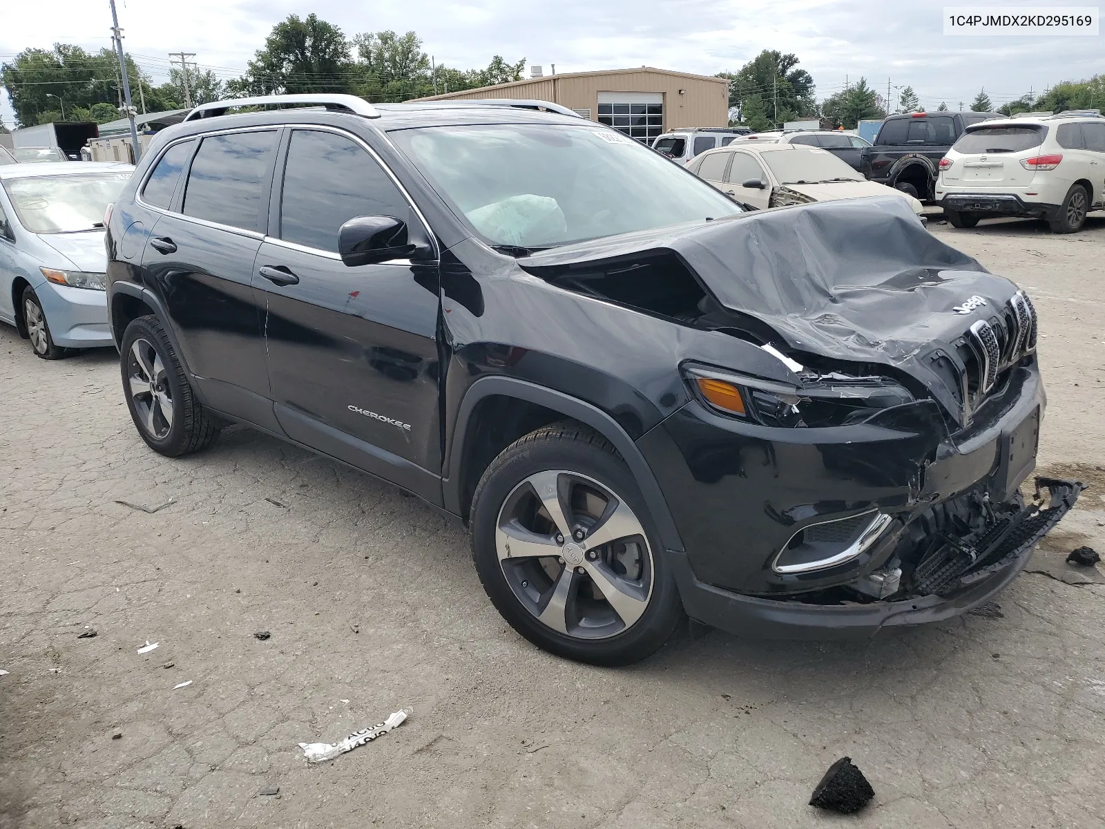 2019 Jeep Cherokee Limited VIN: 1C4PJMDX2KD295169 Lot: 68227224