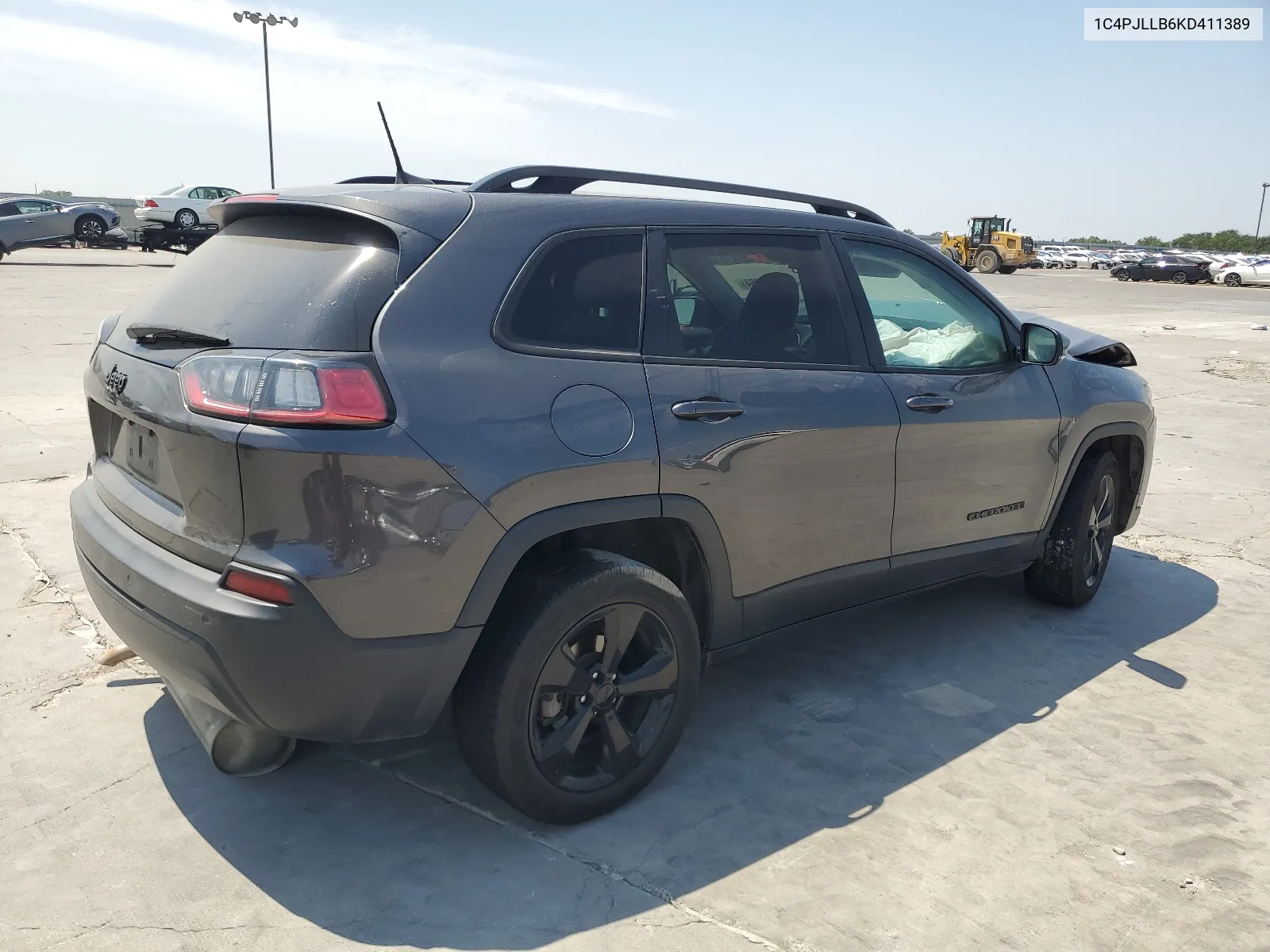 2019 Jeep Cherokee Latitude Plus VIN: 1C4PJLLB6KD411389 Lot: 68485264