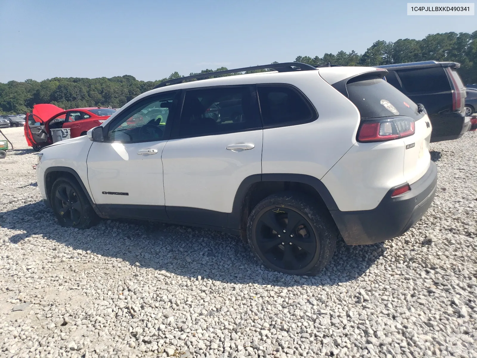 1C4PJLLBXKD490341 2019 Jeep Cherokee Latitude Plus