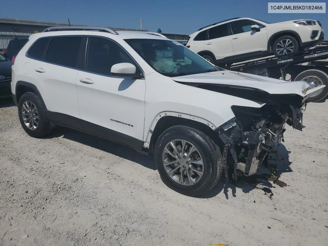 2019 Jeep Cherokee Latitude Plus VIN: 1C4PJMLB5KD182466 Lot: 68898744