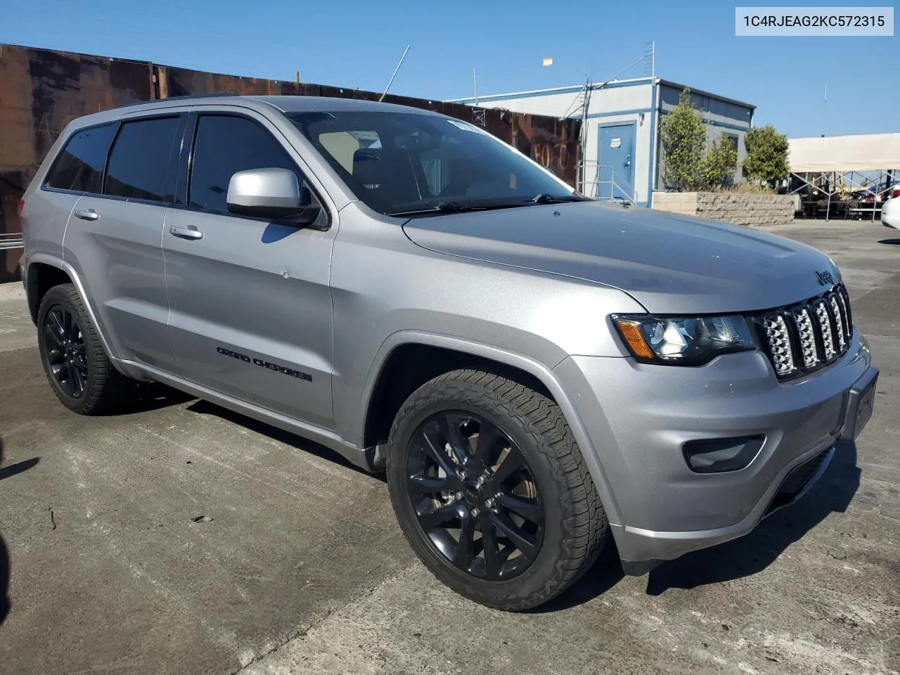 1C4RJEAG2KC572315 2019 Jeep Grand Cherokee Laredo