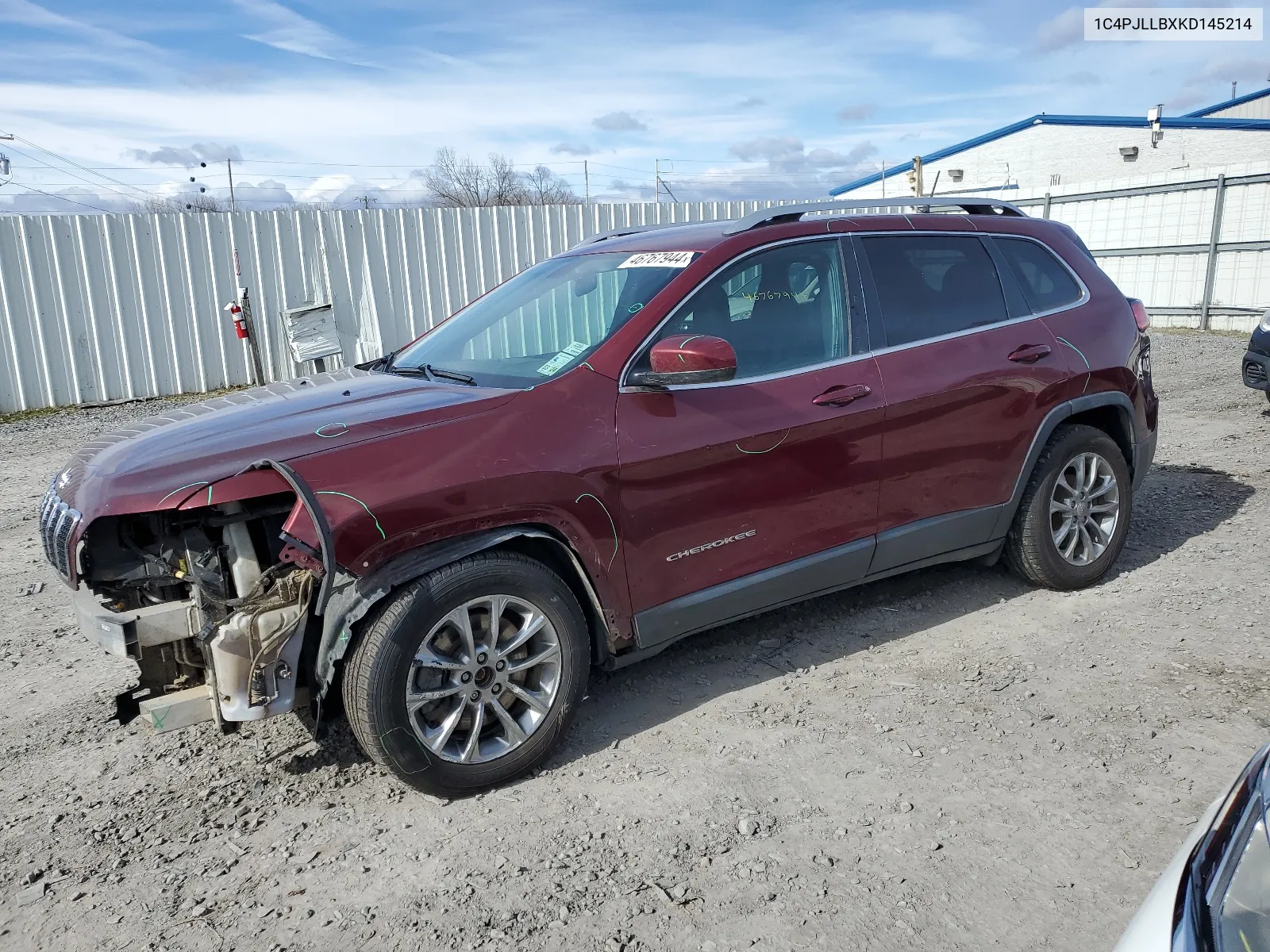 1C4PJLLBXKD145214 2019 Jeep Cherokee Latitude Plus