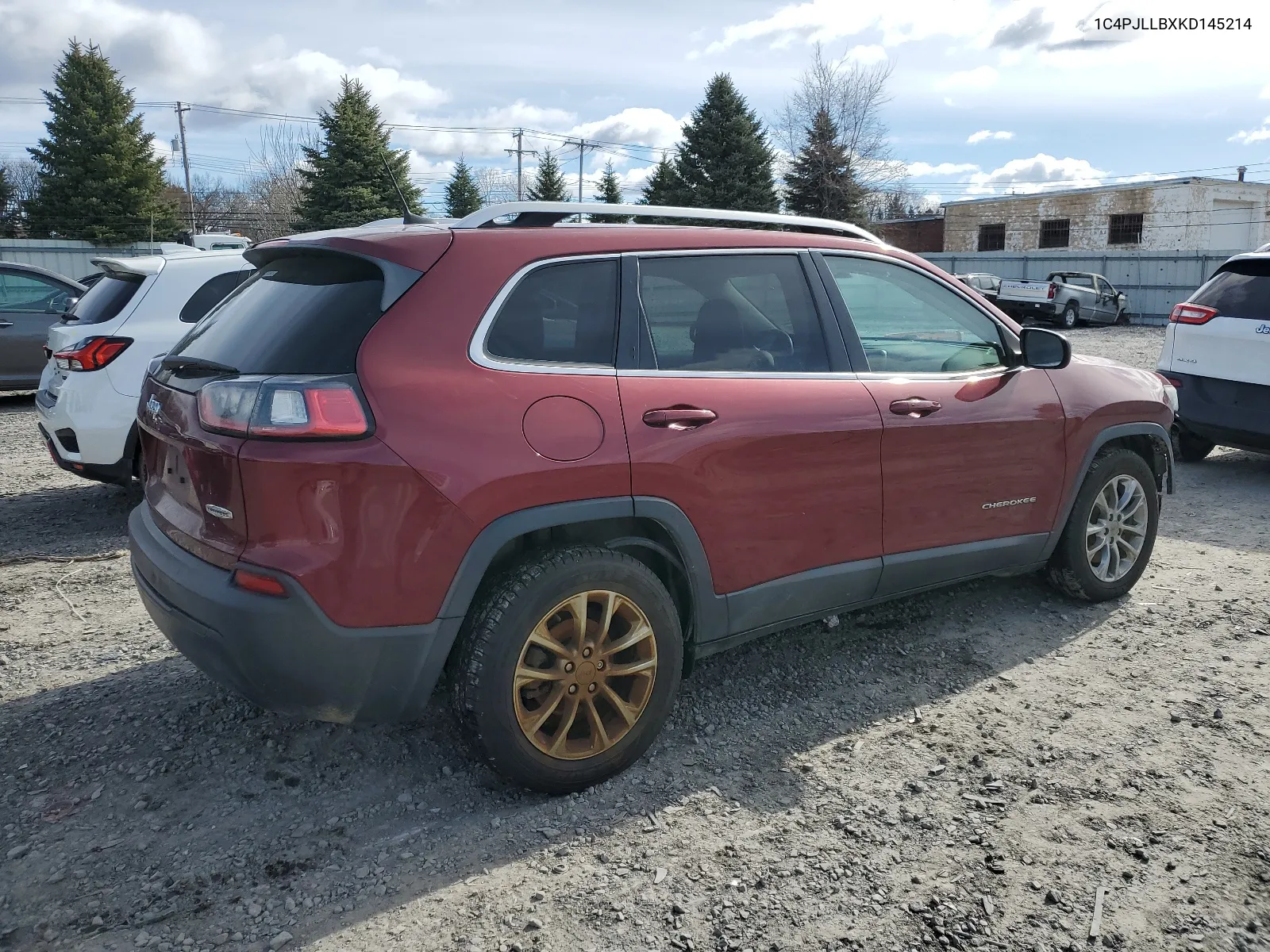 2019 Jeep Cherokee Latitude Plus VIN: 1C4PJLLBXKD145214 Lot: 69295064