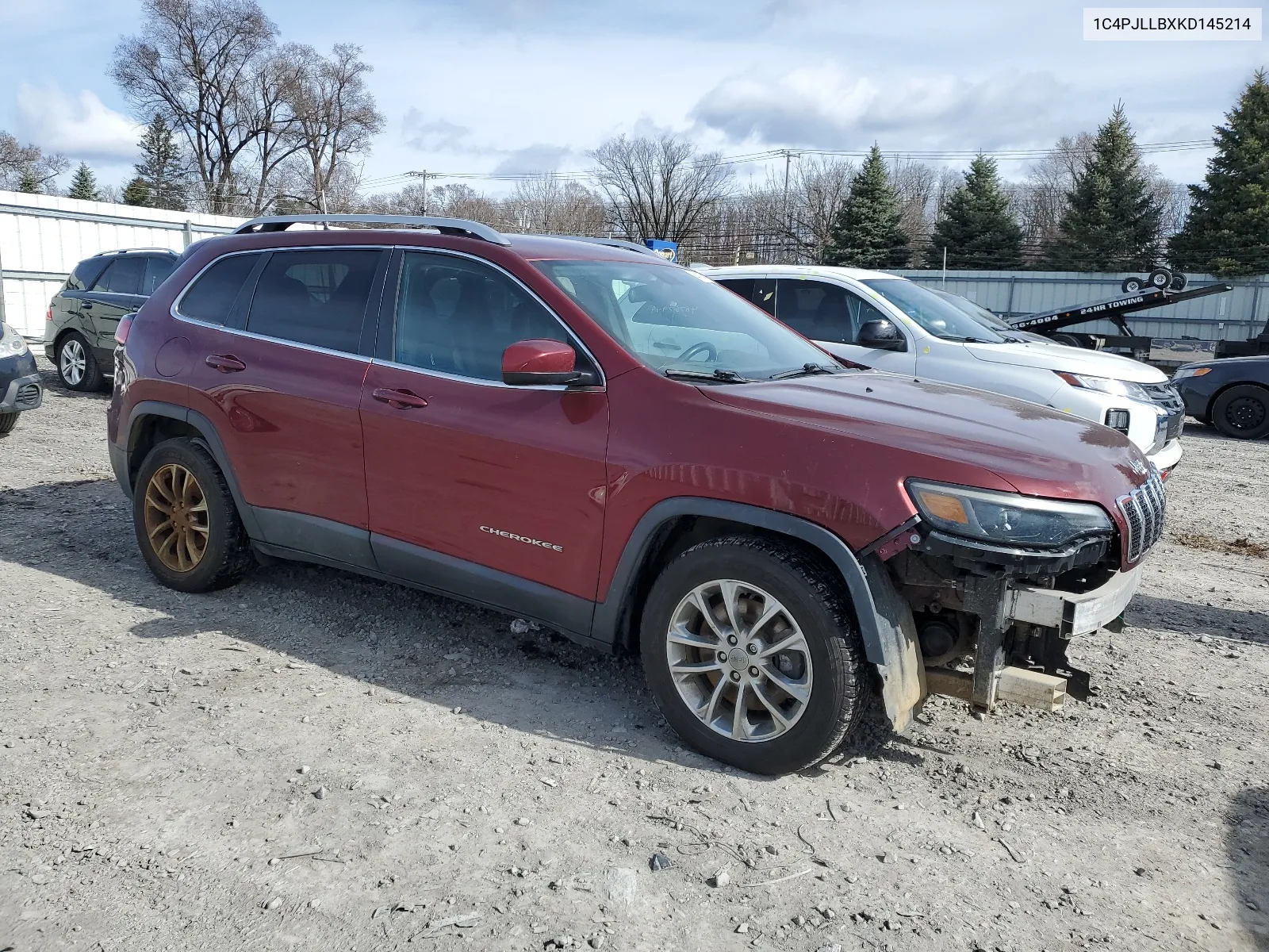 2019 Jeep Cherokee Latitude Plus VIN: 1C4PJLLBXKD145214 Lot: 69295064