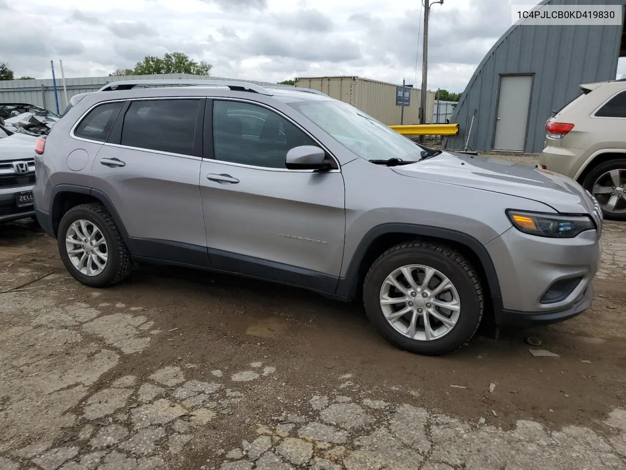 2019 Jeep Cherokee Latitude VIN: 1C4PJLCB0KD419830 Lot: 69392384