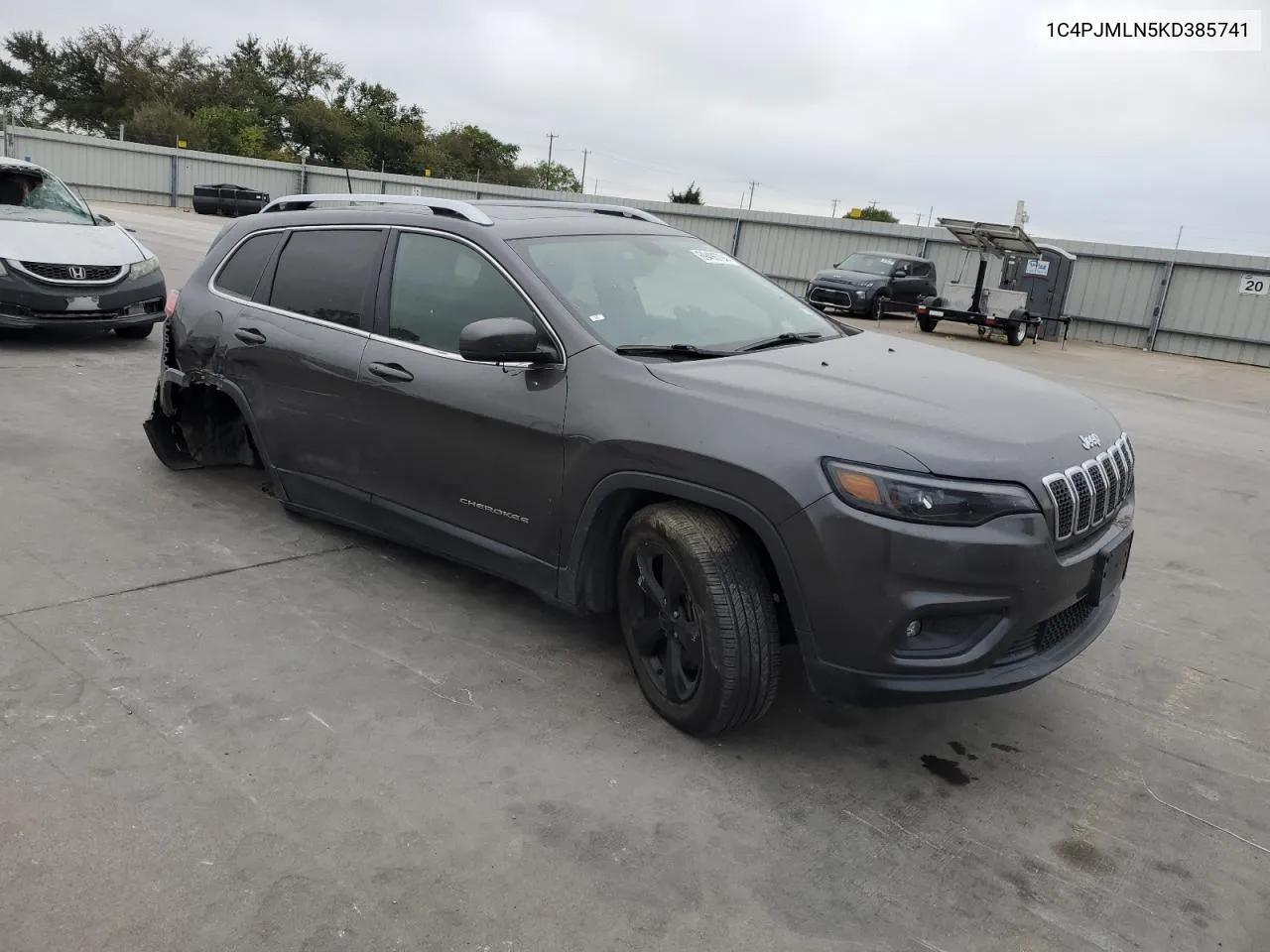 2019 Jeep Cherokee Latitude Plus VIN: 1C4PJMLN5KD385741 Lot: 69486794