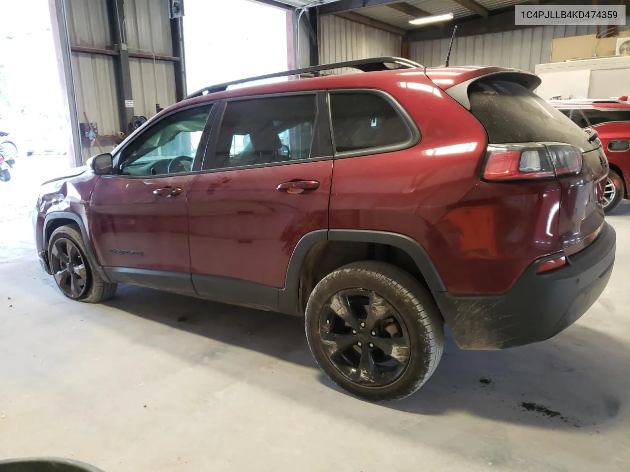 1C4PJLLB4KD474359 2019 Jeep Cherokee Latitude Plus