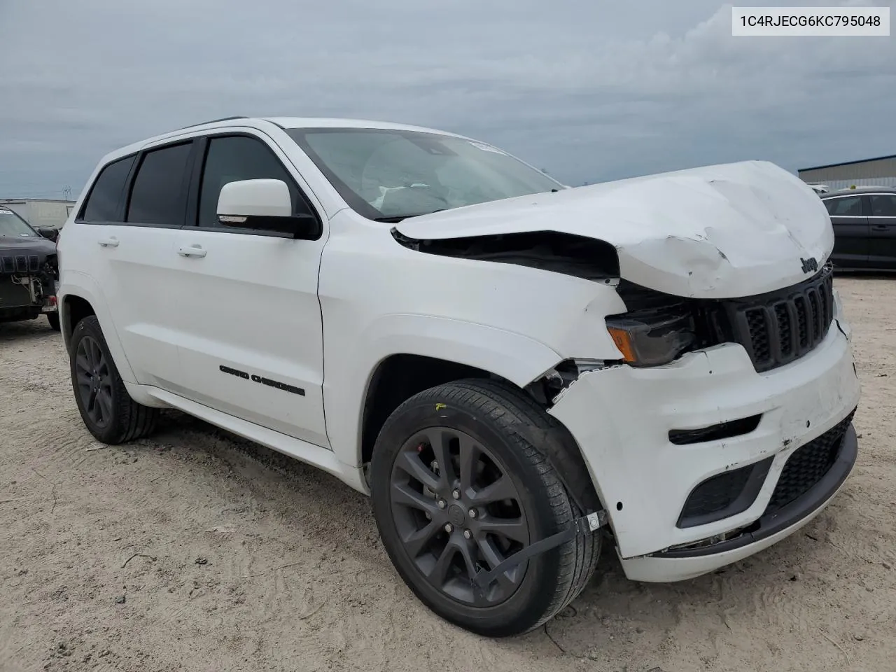 2019 Jeep Grand Cherokee Overland VIN: 1C4RJECG6KC795048 Lot: 69761744