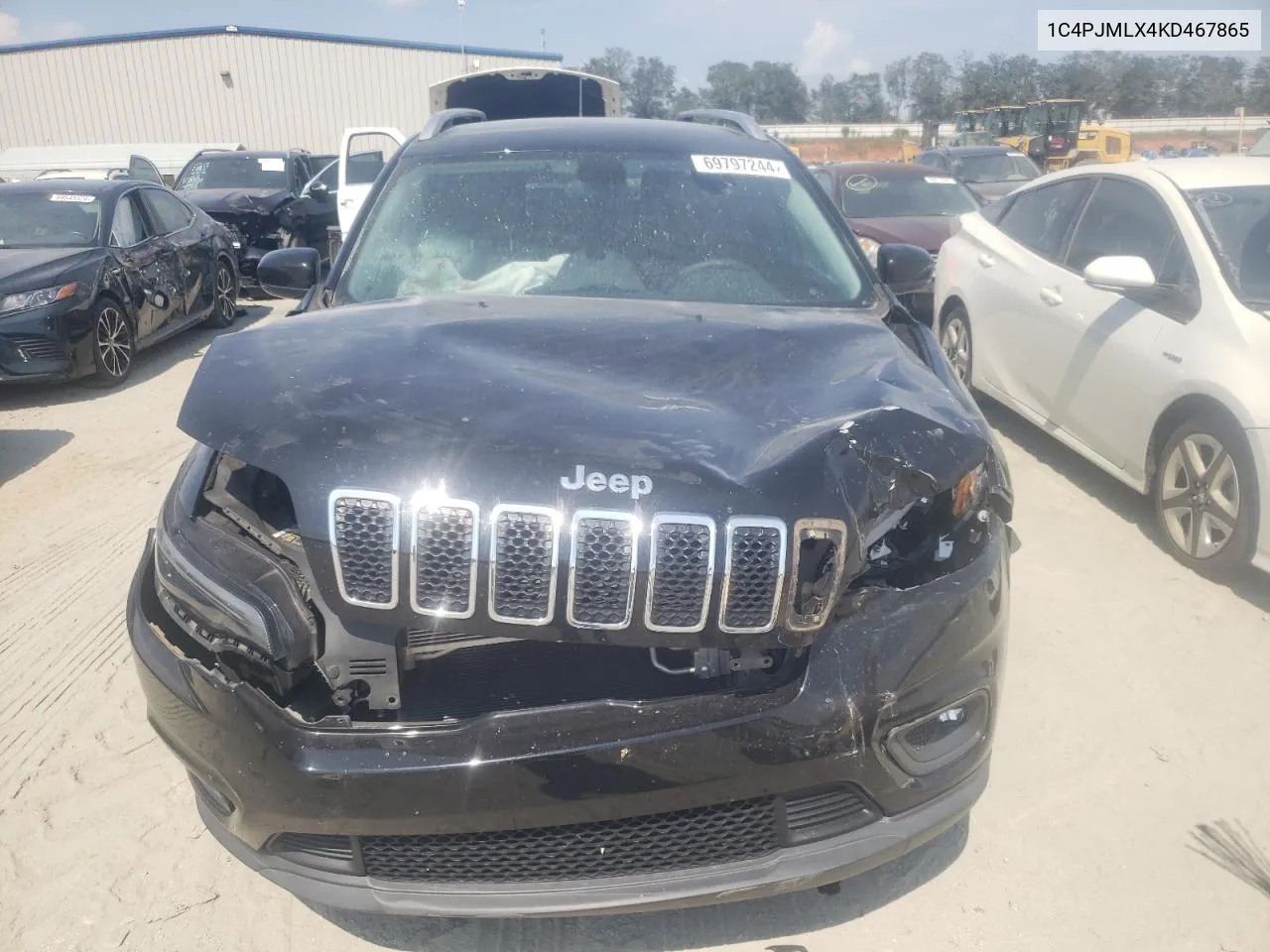 2019 Jeep Cherokee Latitude Plus VIN: 1C4PJMLX4KD467865 Lot: 69797244