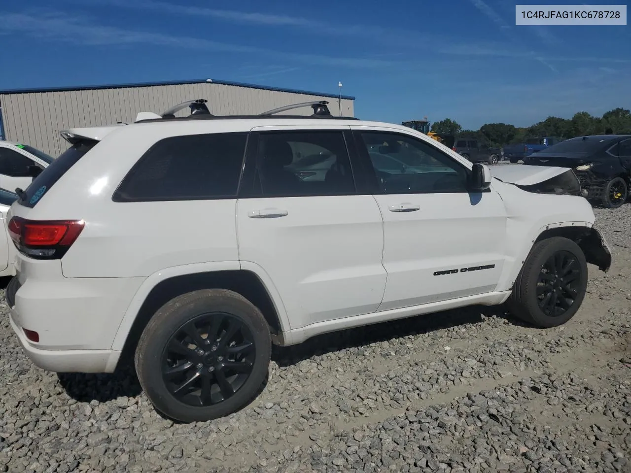 1C4RJFAG1KC678728 2019 Jeep Grand Cherokee Laredo