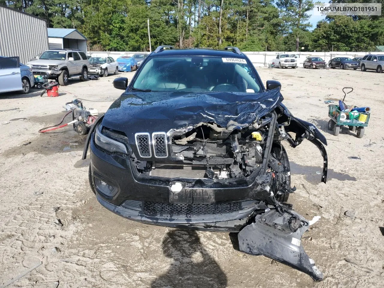 2019 Jeep Cherokee Latitude Plus VIN: 1C4PJMLB7KD181951 Lot: 69964624