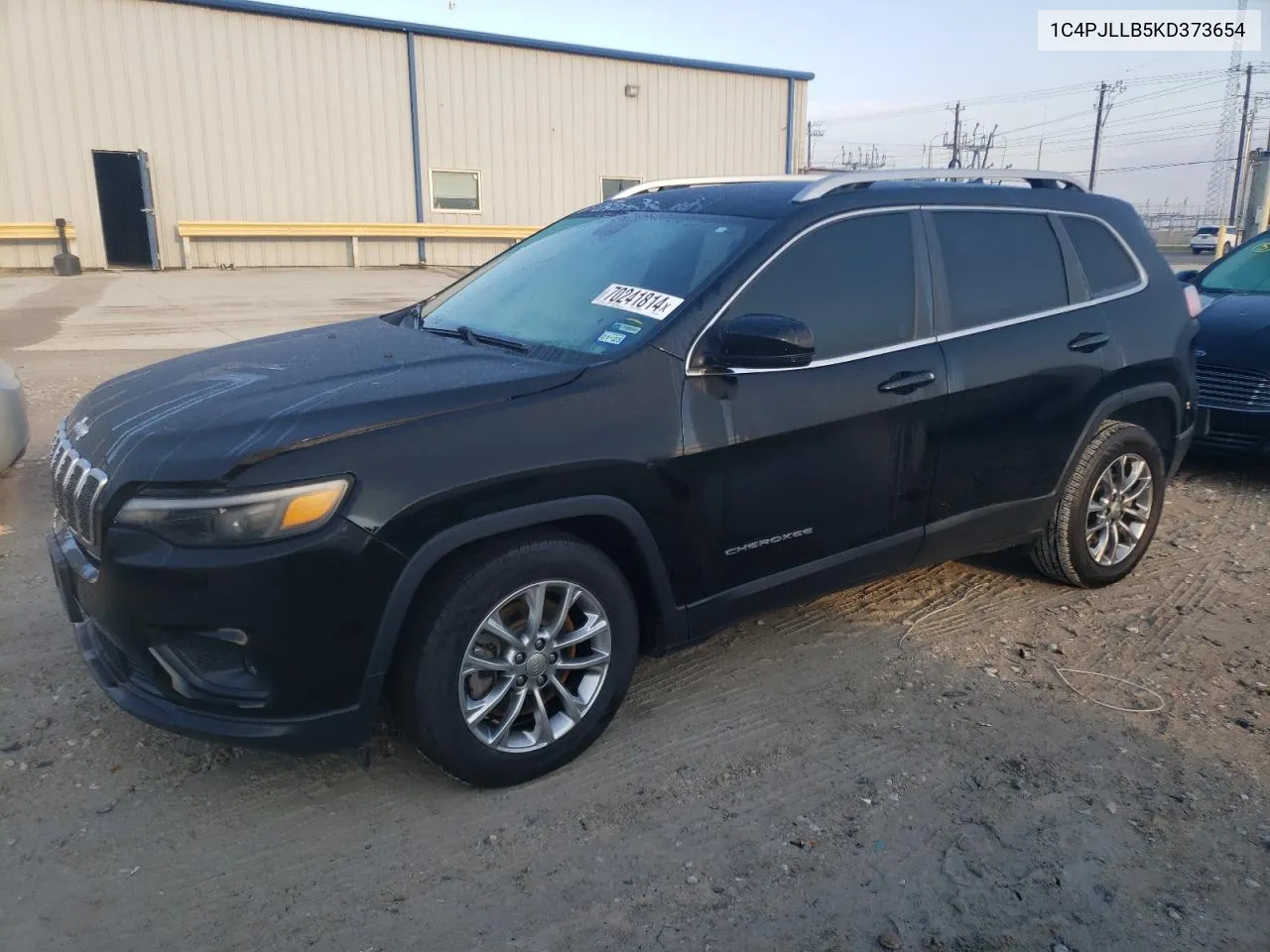 2019 Jeep Cherokee Latitude Plus VIN: 1C4PJLLB5KD373654 Lot: 70241814