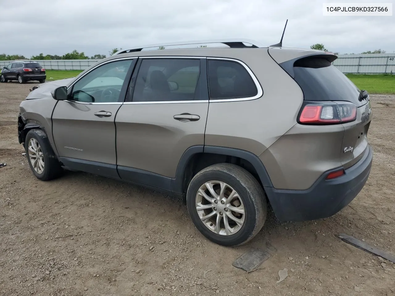 2019 Jeep Cherokee Latitude VIN: 1C4PJLCB9KD327566 Lot: 70274224