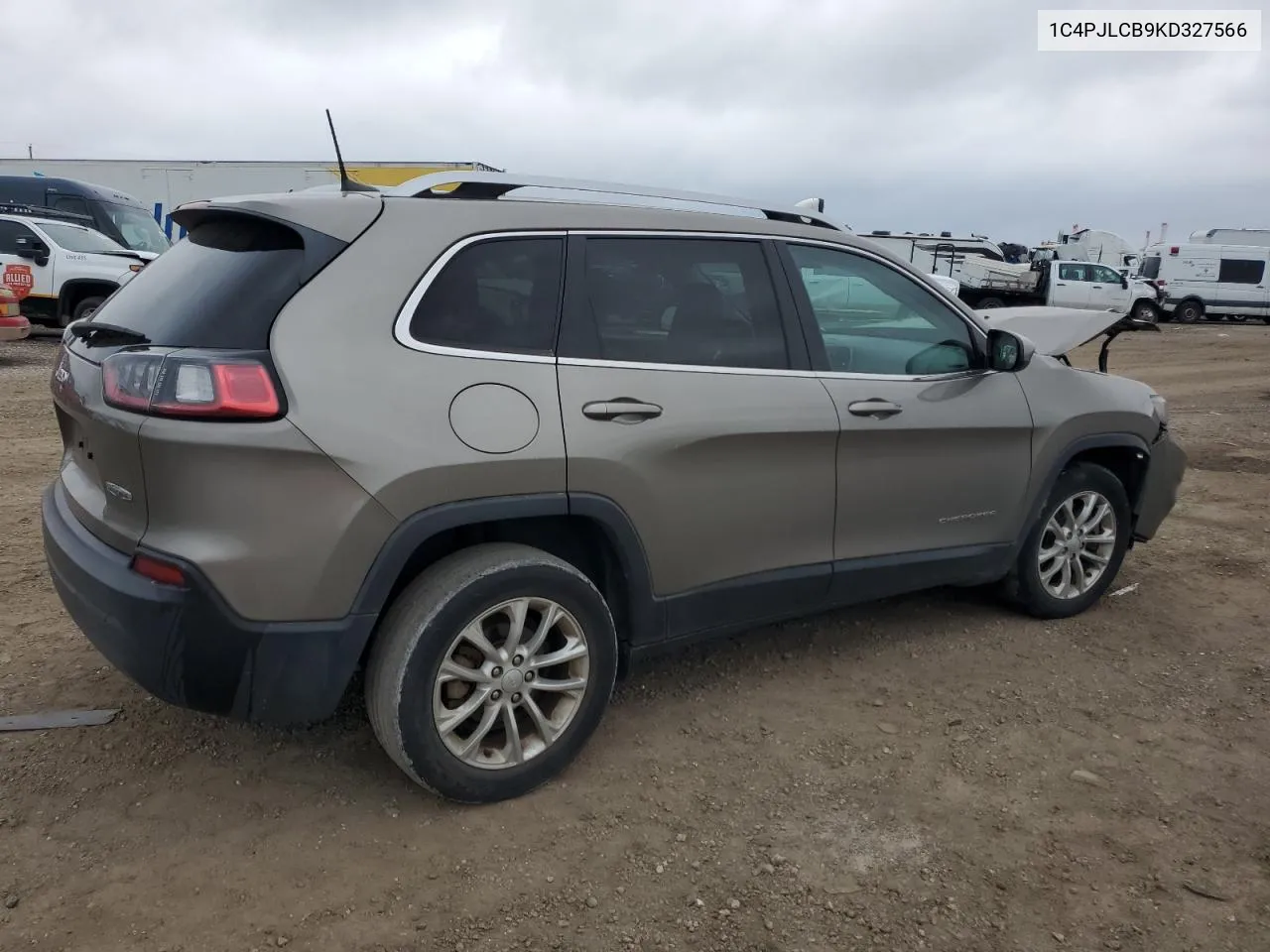 1C4PJLCB9KD327566 2019 Jeep Cherokee Latitude