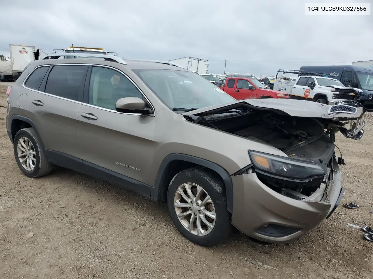 2019 Jeep Cherokee Latitude VIN: 1C4PJLCB9KD327566 Lot: 70274224