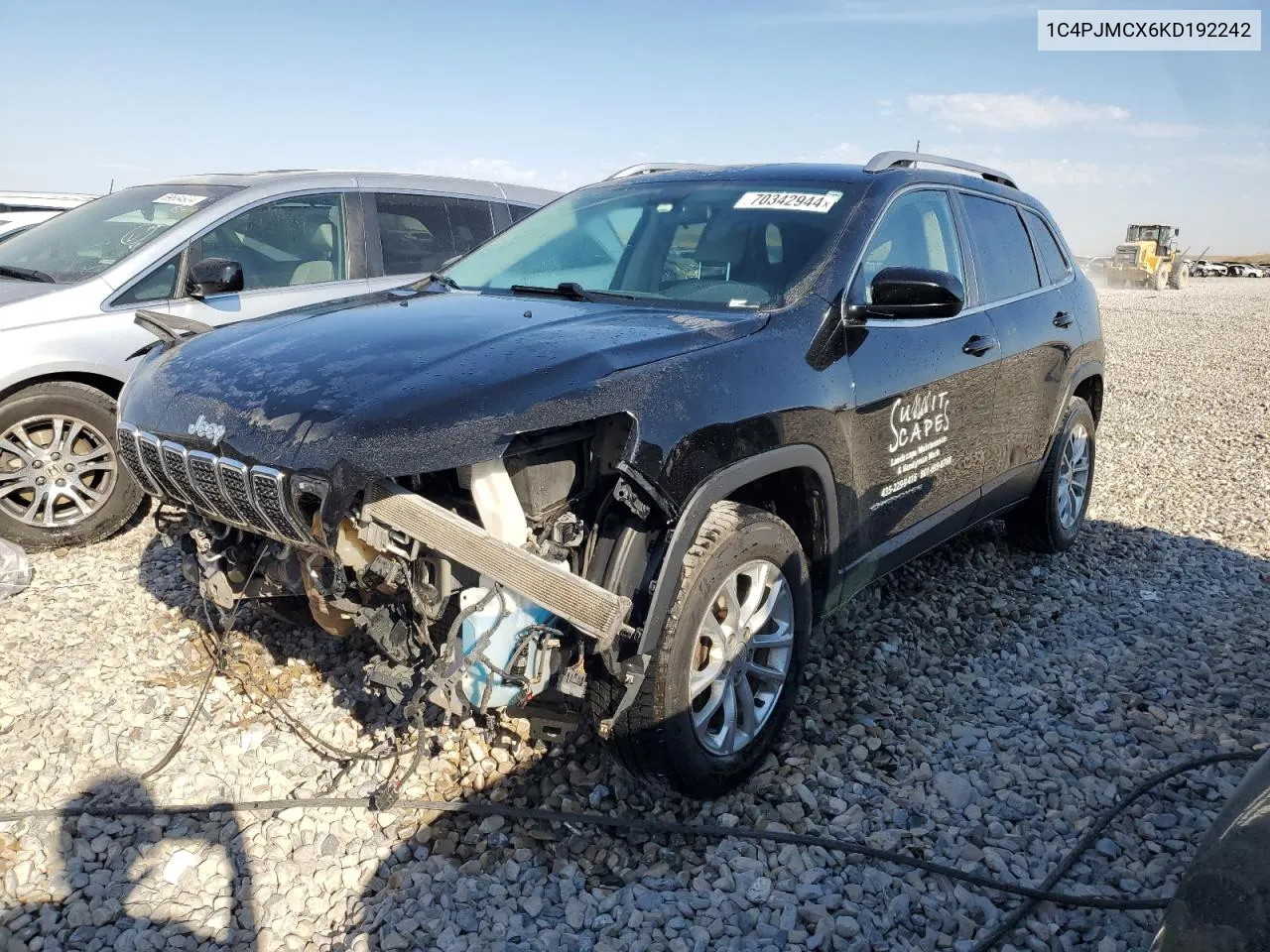 2019 Jeep Cherokee Latitude VIN: 1C4PJMCX6KD192242 Lot: 70342944