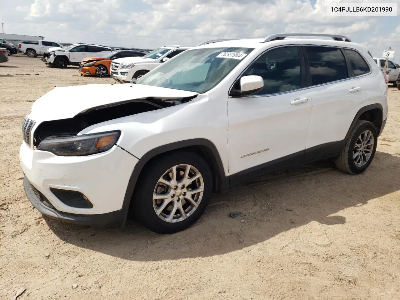 1C4PJLLB6KD201990 2019 Jeep Cherokee Latitude Plus