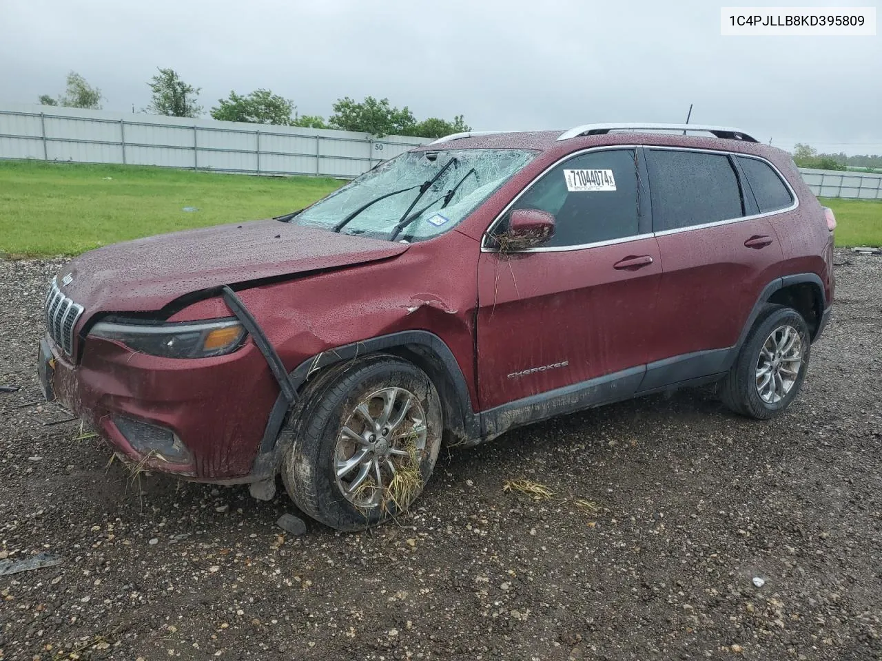 2019 Jeep Cherokee Latitude Plus VIN: 1C4PJLLB8KD395809 Lot: 71044074