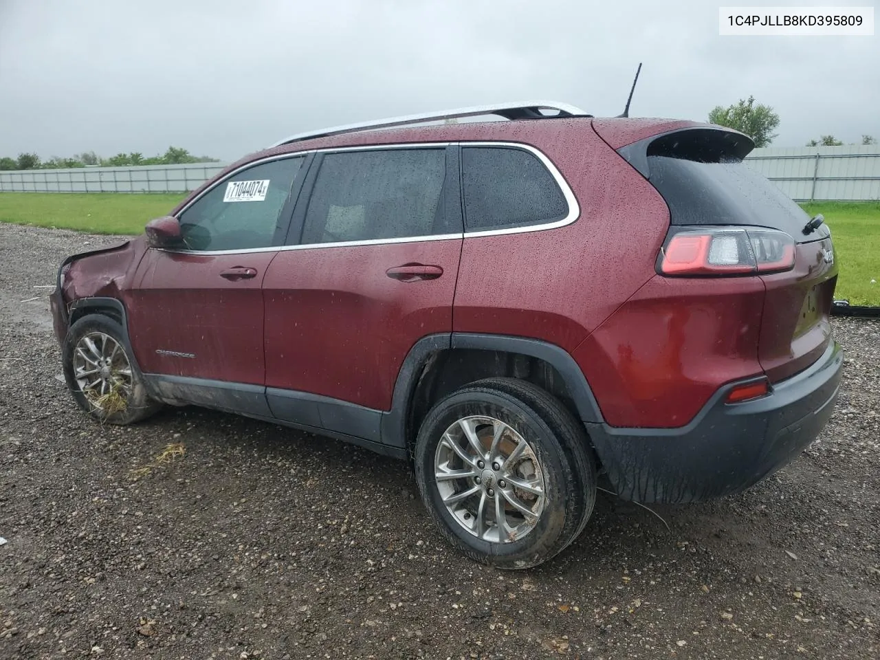 2019 Jeep Cherokee Latitude Plus VIN: 1C4PJLLB8KD395809 Lot: 71044074