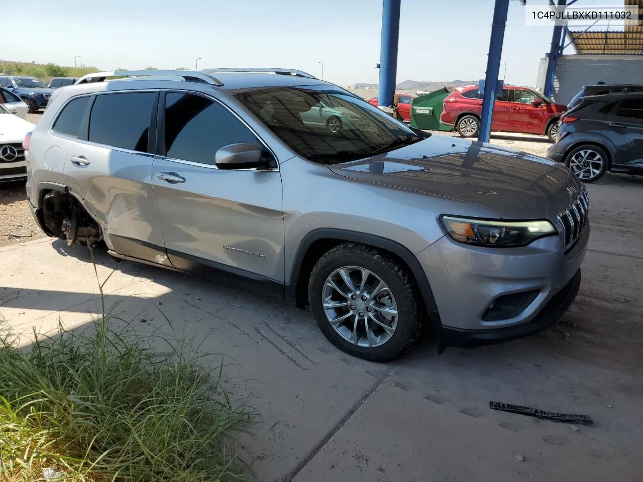 1C4PJLLBXKD111032 2019 Jeep Cherokee Latitude Plus