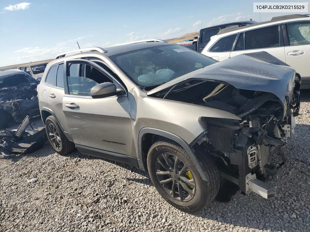 1C4PJLCB2KD215529 2019 Jeep Cherokee Latitude