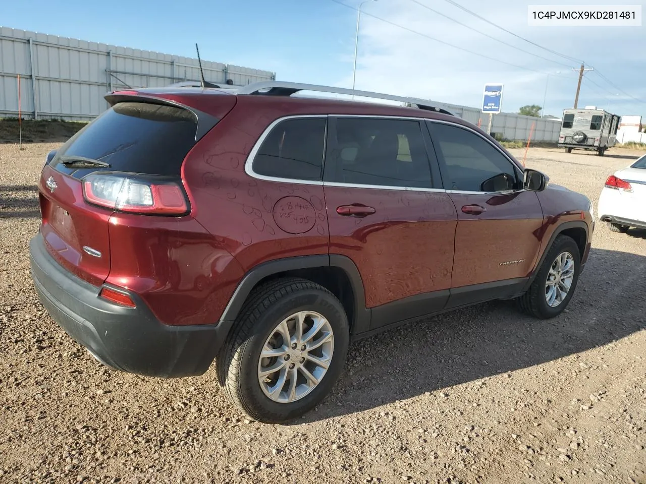 2019 Jeep Cherokee Latitude VIN: 1C4PJMCX9KD281481 Lot: 71472894