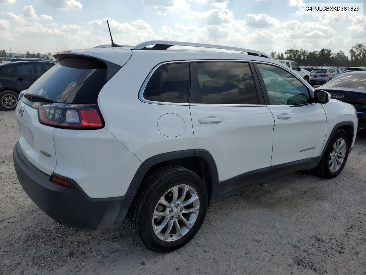 2019 Jeep Cherokee Latitude VIN: 1C4PJLCBXKD381829 Lot: 71962524