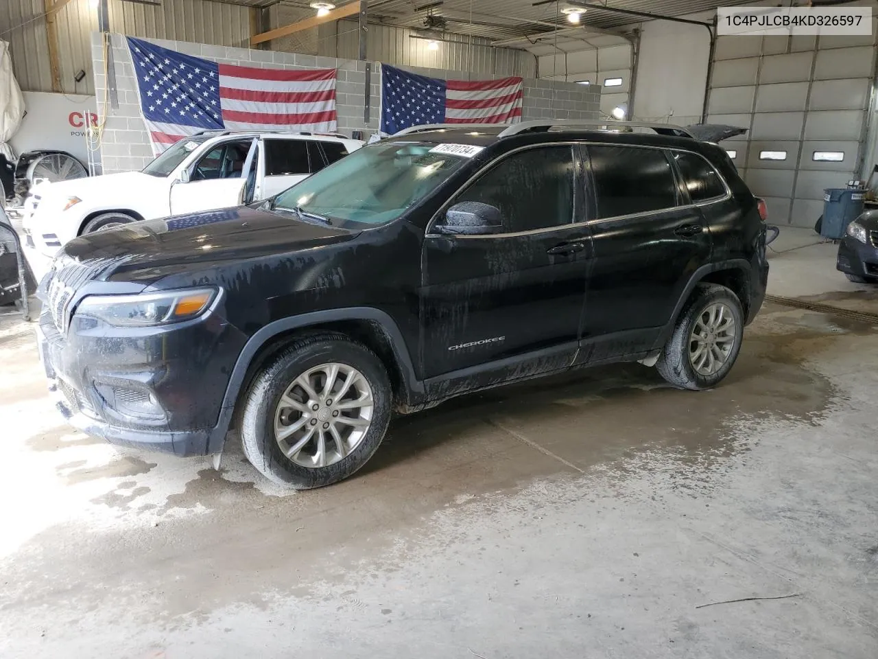 1C4PJLCB4KD326597 2019 Jeep Cherokee Latitude