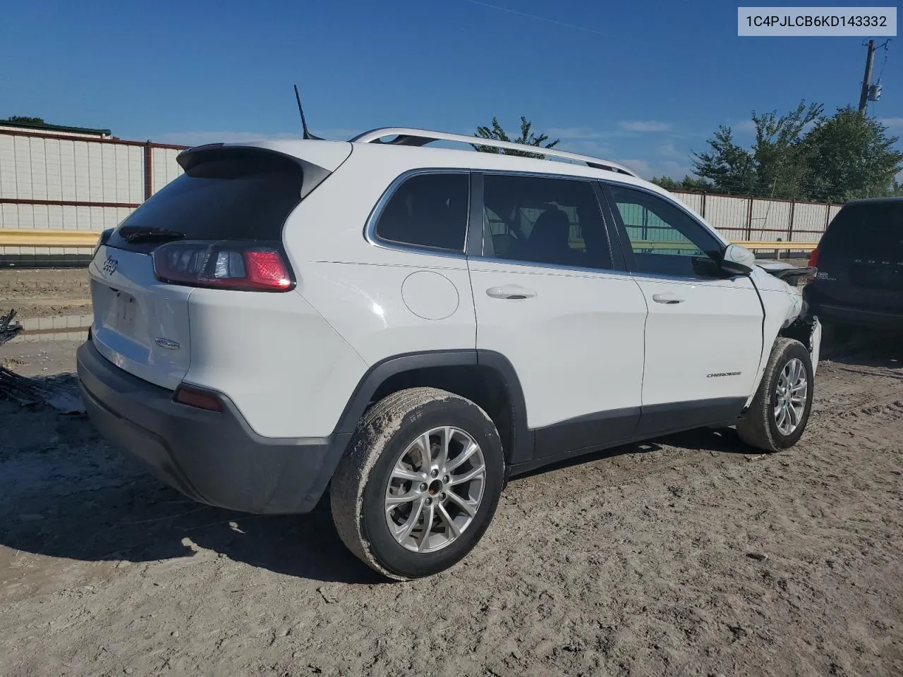 2019 Jeep Cherokee Latitude VIN: 1C4PJLCB6KD143332 Lot: 72016784