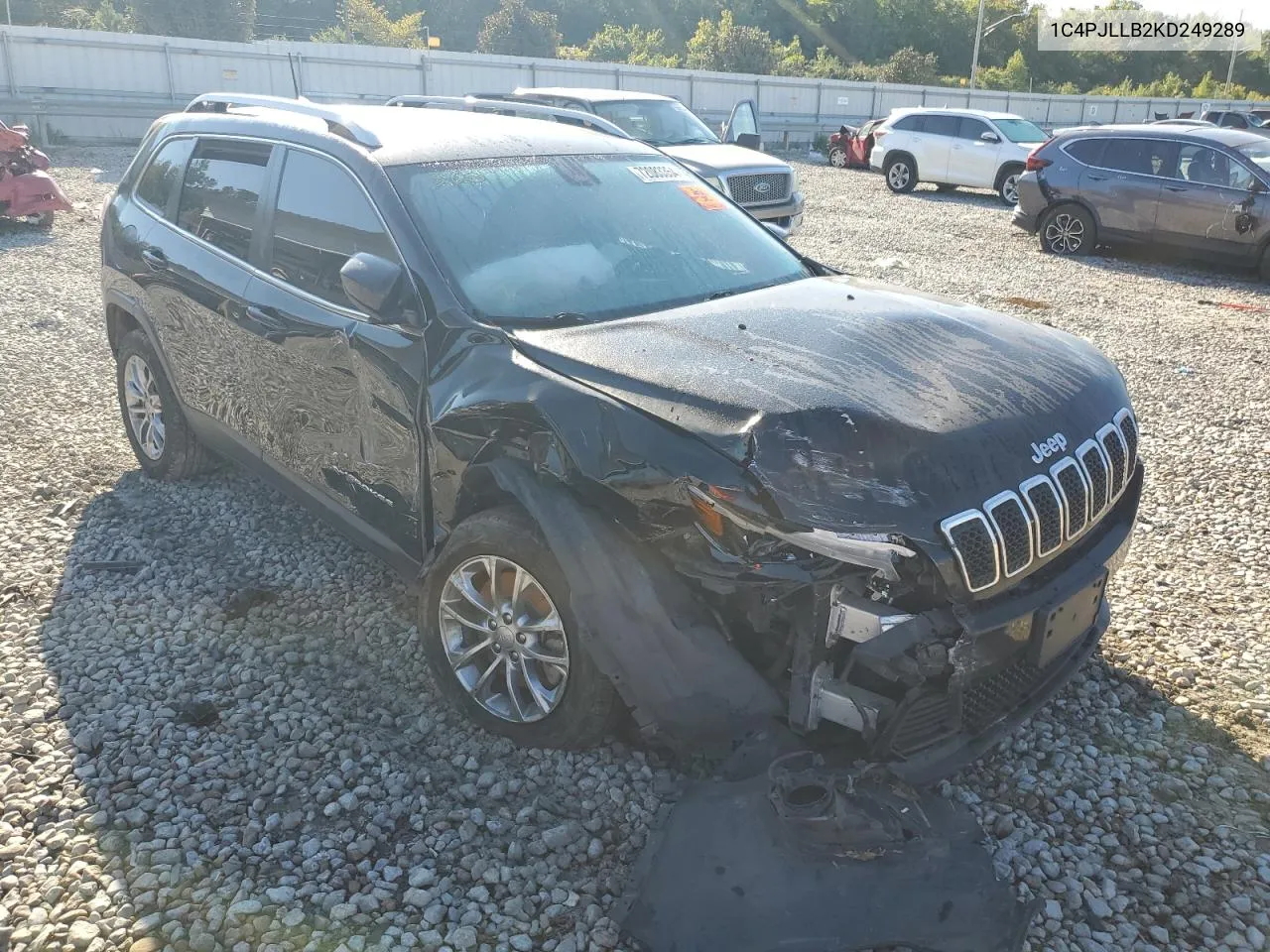 1C4PJLLB2KD249289 2019 Jeep Cherokee Latitude Plus